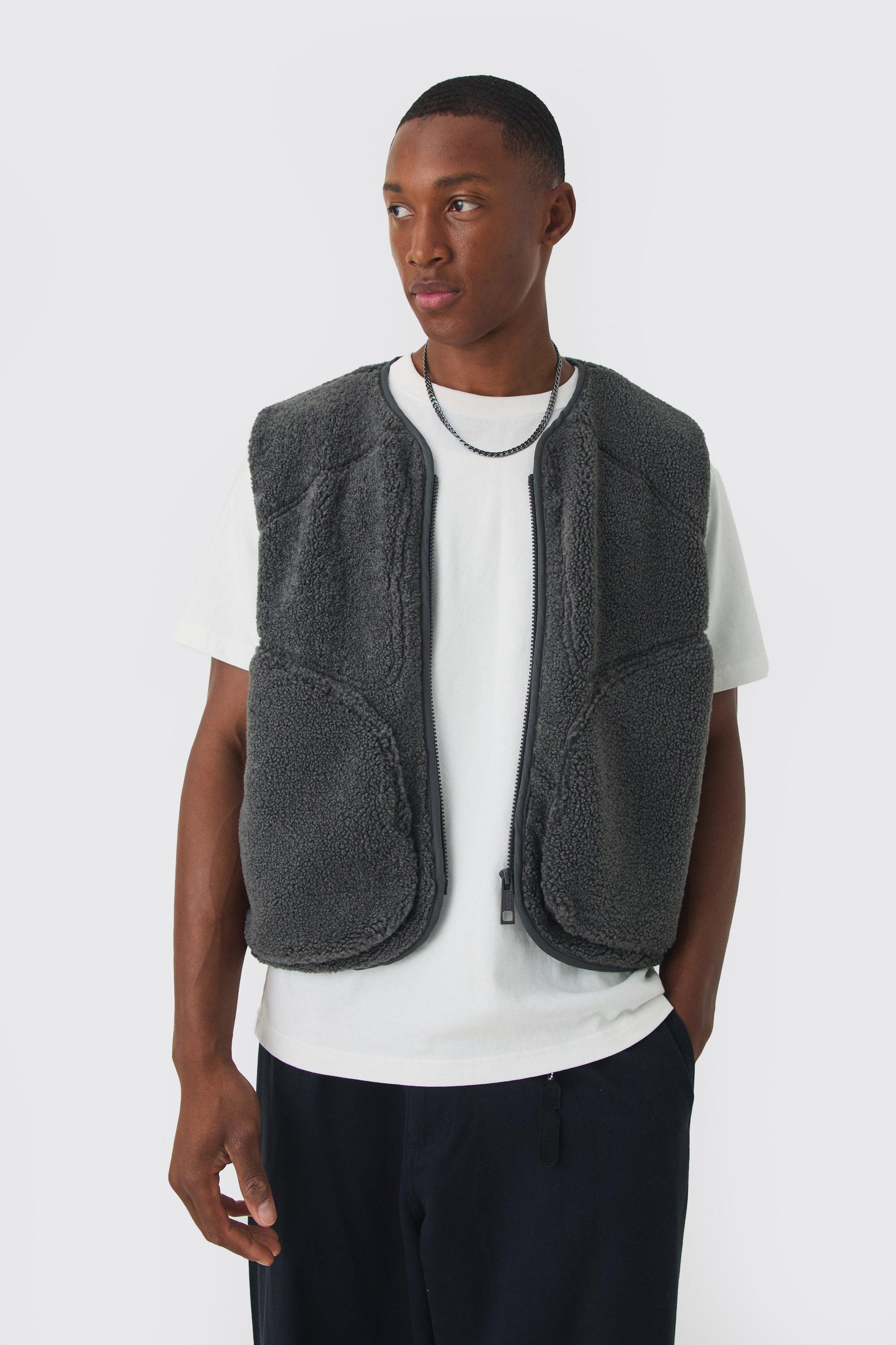 Mens Grey Boxy Borg Pocket Detail Gilet In Slate, Grey Product Image