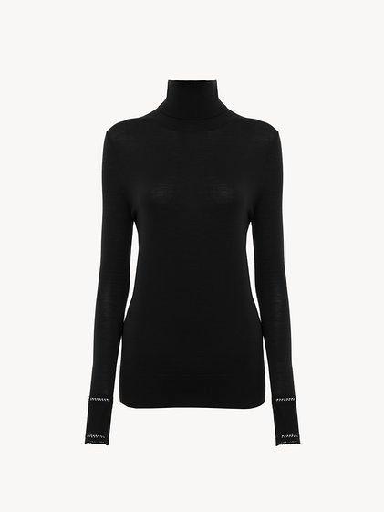 Fitted turtleneck in wool knit Product Image