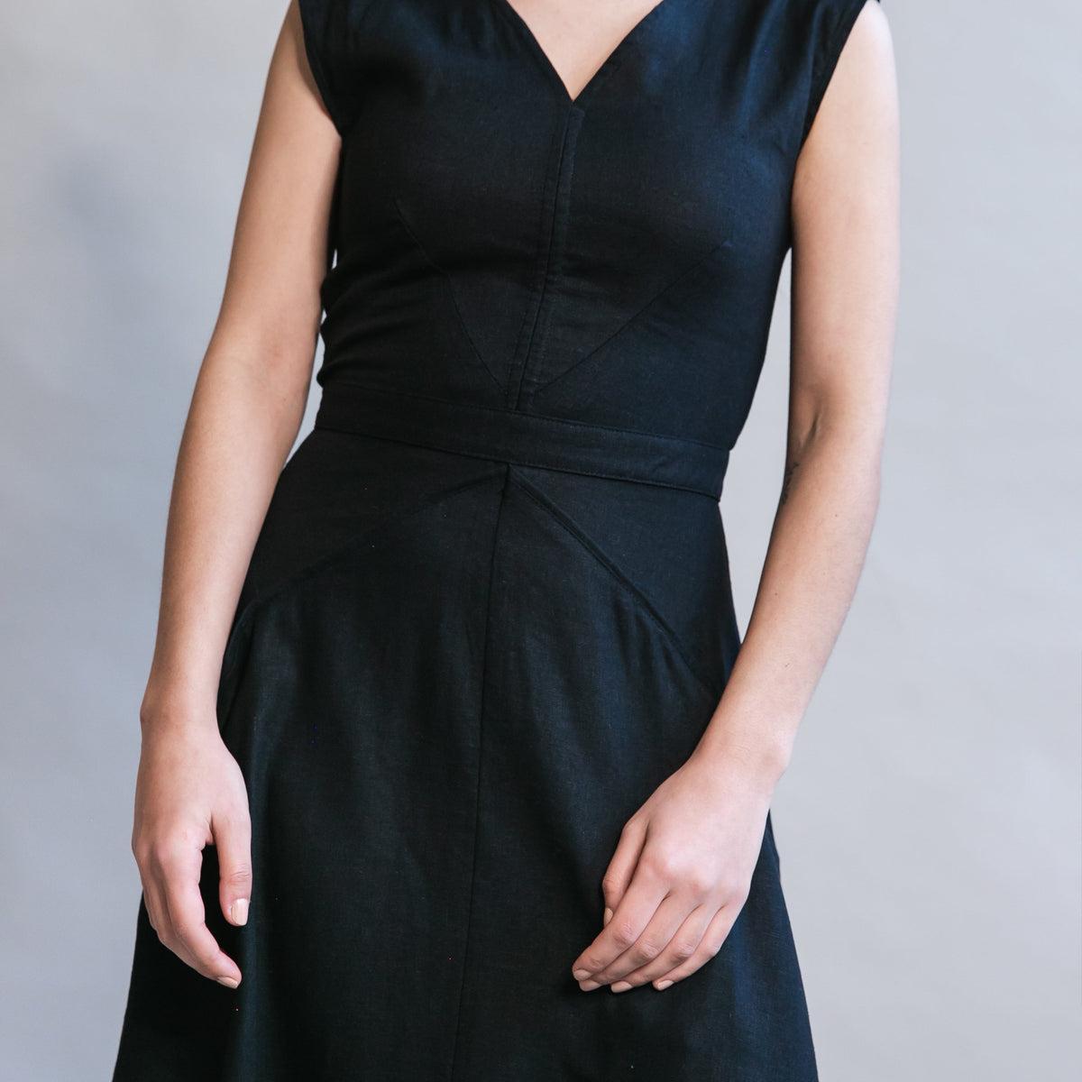 Xena Dress in Black Linen Product Image