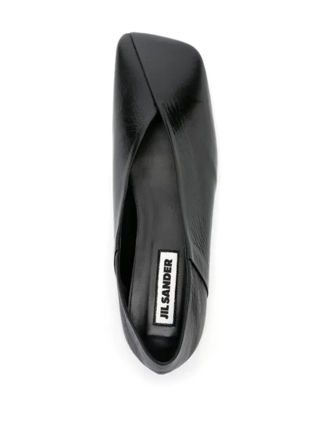 Square-toe Leather Ballerina Shoes In Black Product Image