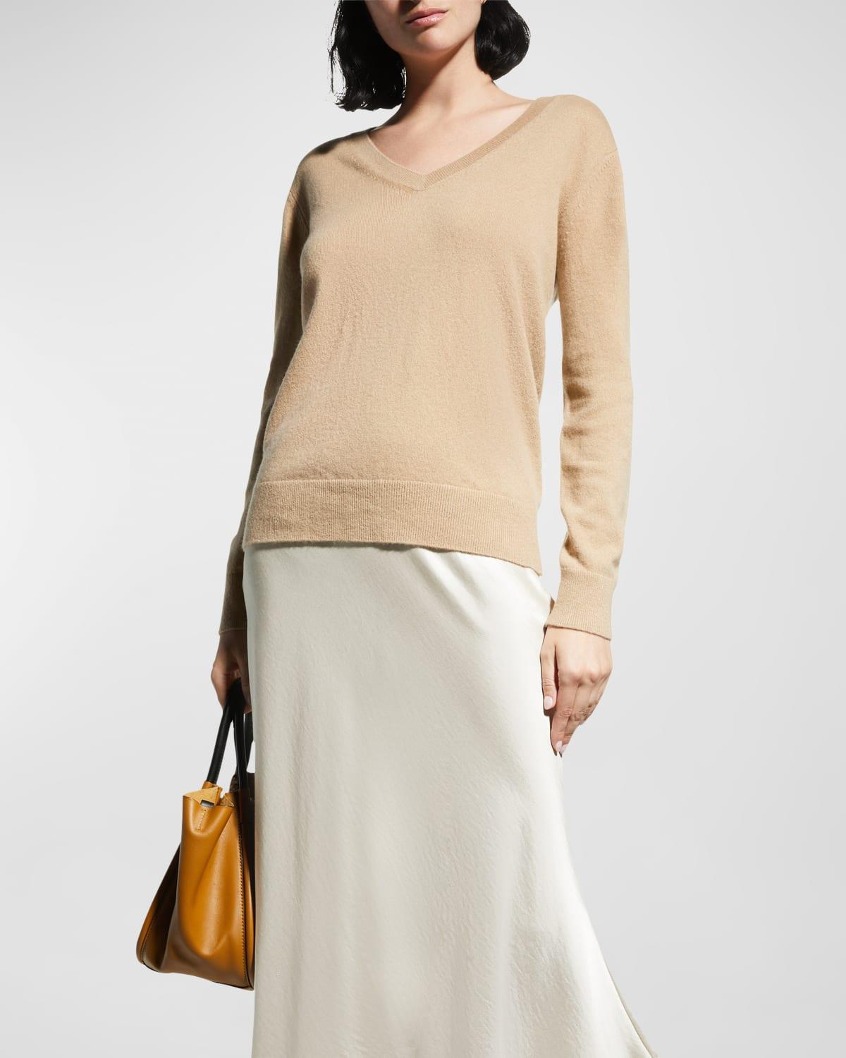 Weekend V-Neck Cashmere Pullover Sweater Product Image