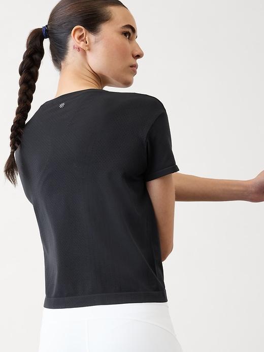 In Motion Seamless Relaxed Tee Product Image