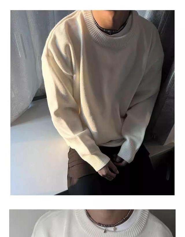 Crew Neck Plain Sweater Product Image