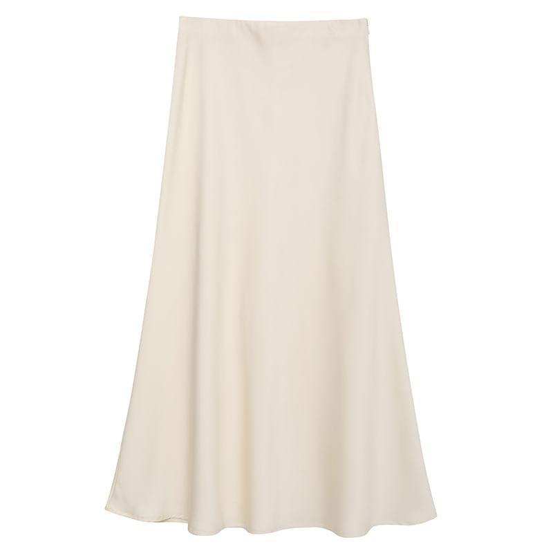 High-Waist Satin Midi Skirt Product Image