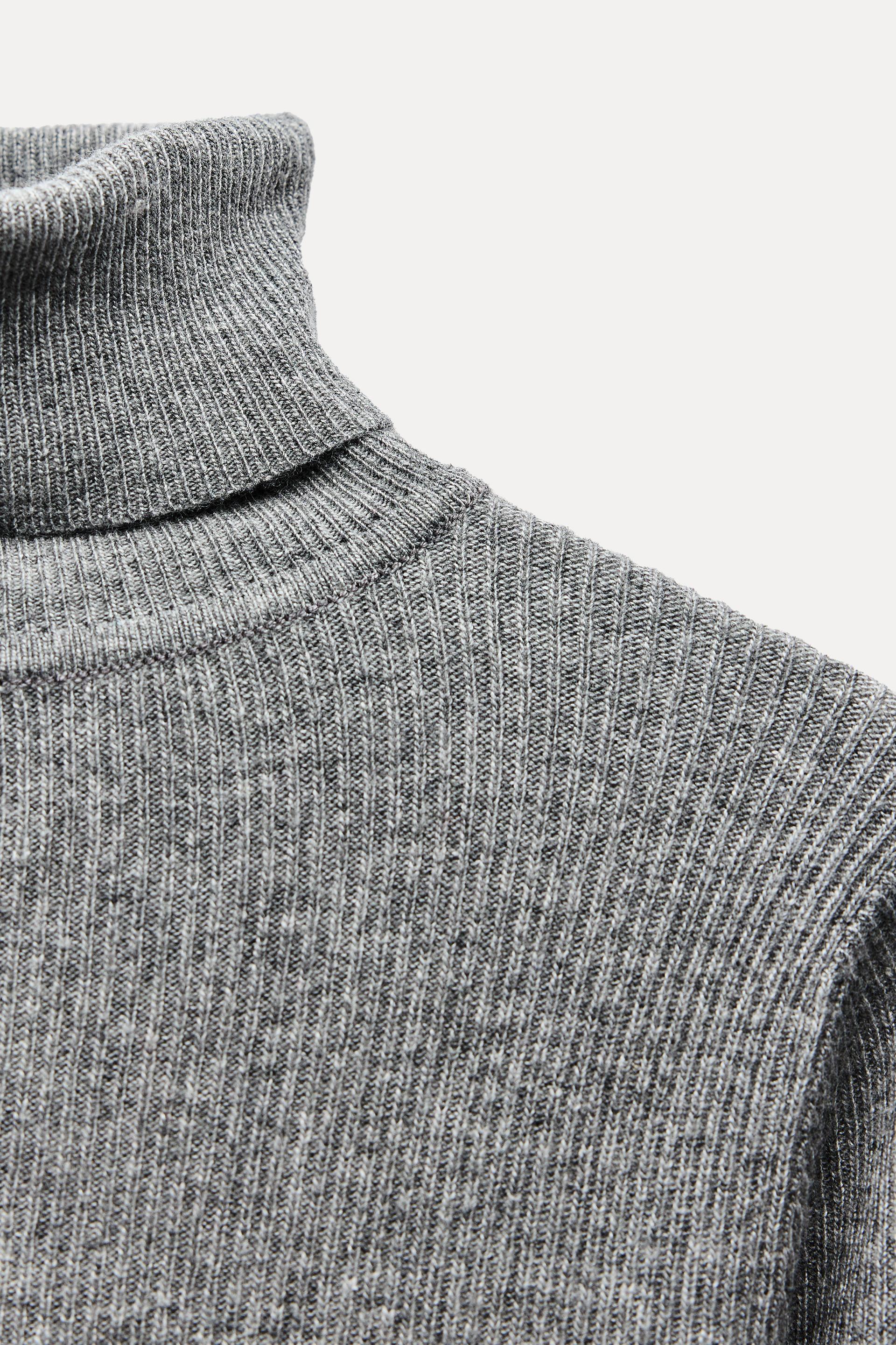 HIGH COLLAR KNIT SWEATER Product Image