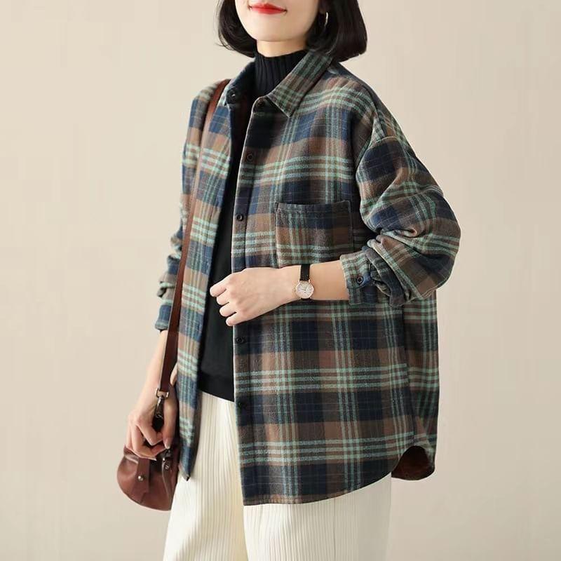 Long Sleeve Collared Plaid Button Up Shirt Product Image