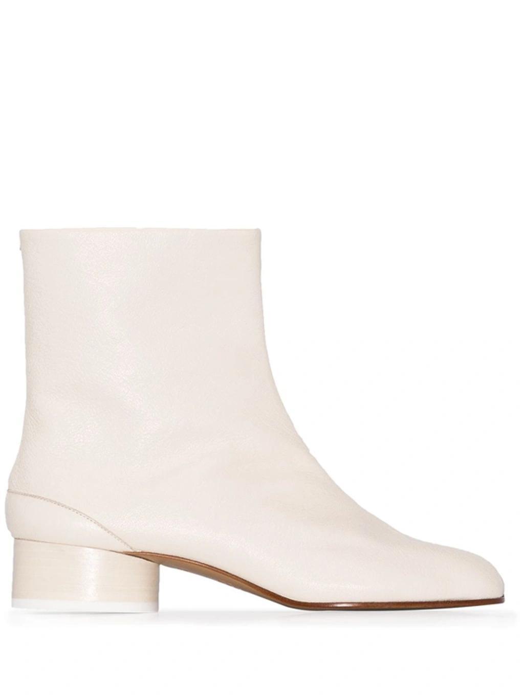 Tabi 30mm Ankle Boots In White Product Image