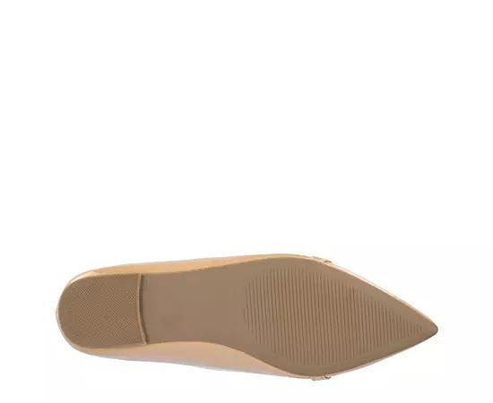 Journee Collection Womens Clareene Flat Product Image