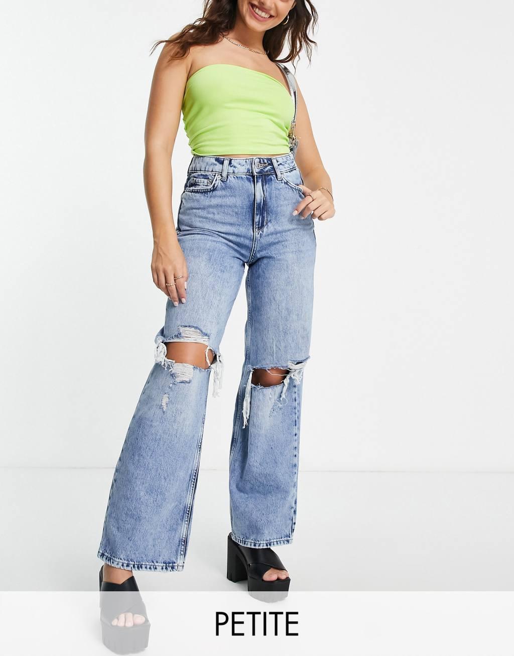 New Look Petite 90s ripped baggy jean in mid blue Product Image