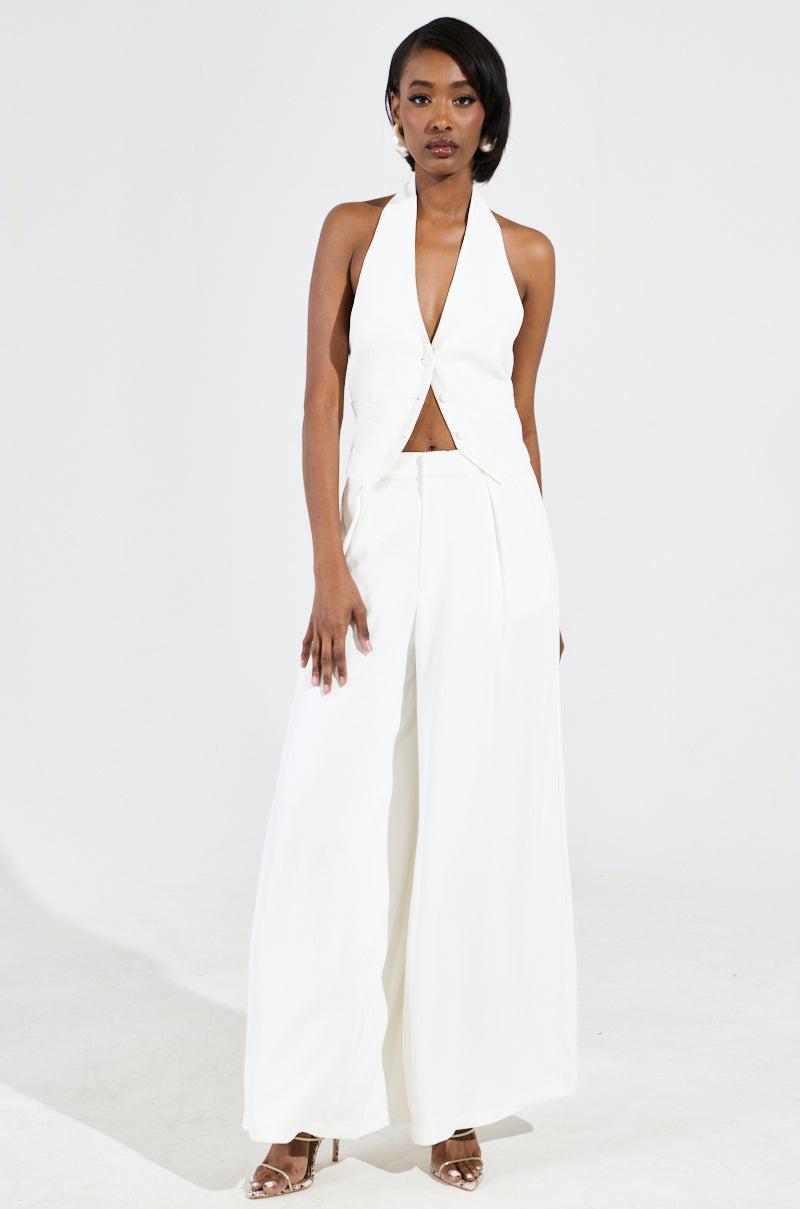 AMBROSIA CROPPED HALTER VEST IN WHITE Product Image