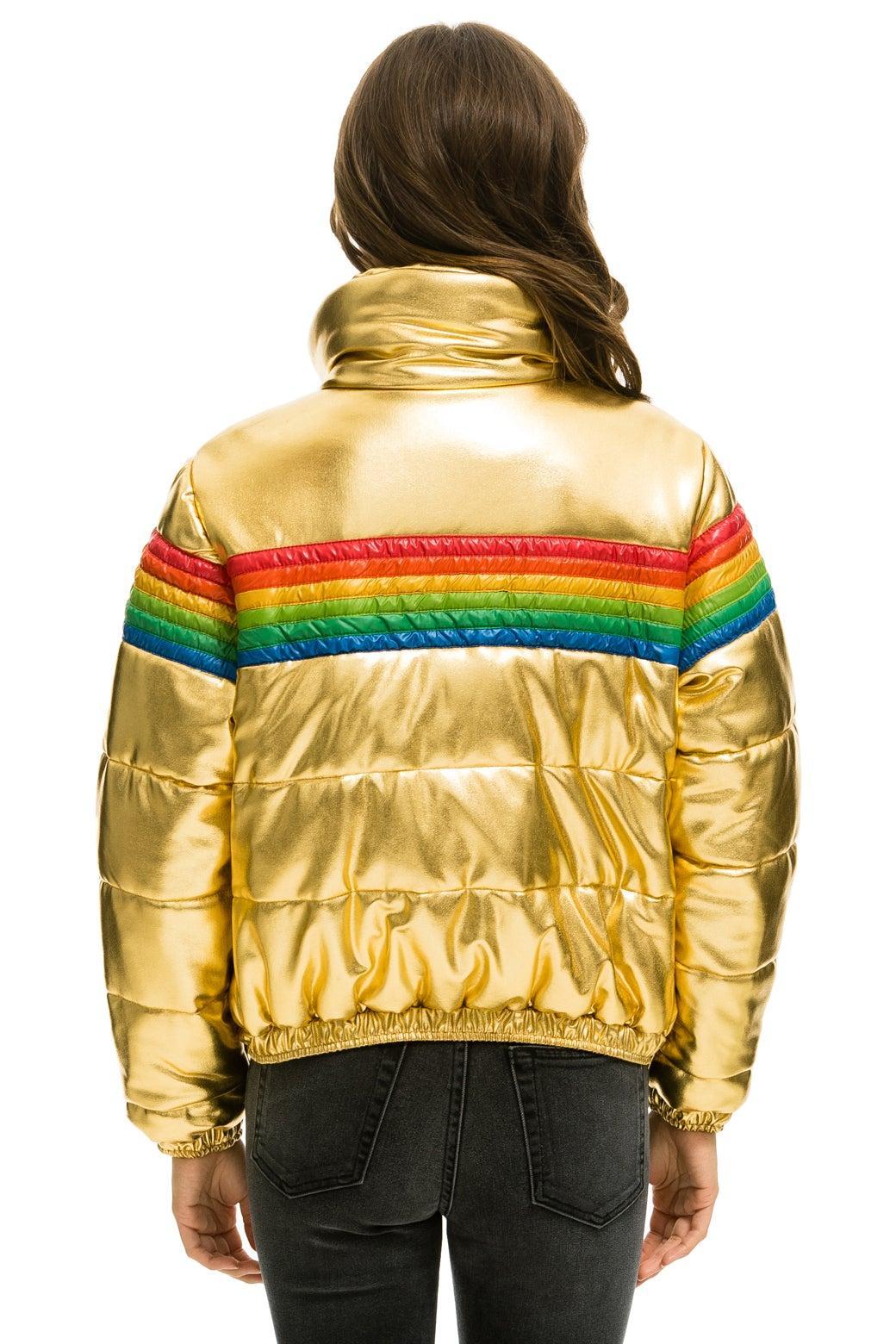 6 STRIPE LUXE APRES PUFFER JACKET - GLOSSY GOLDEN Female Product Image