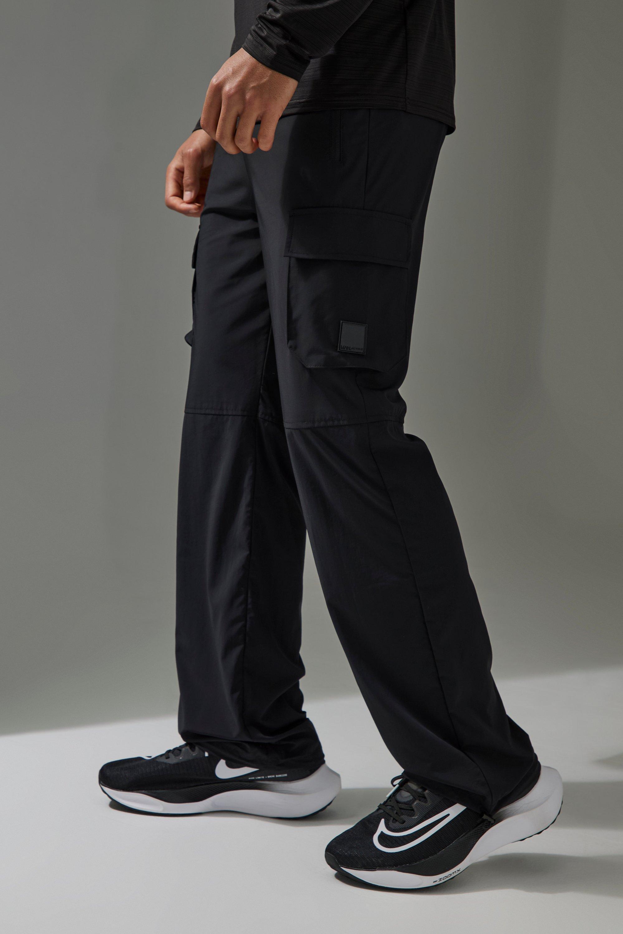 Man Active Cargo Wide Leg Sweatpants | boohooMAN USA Product Image