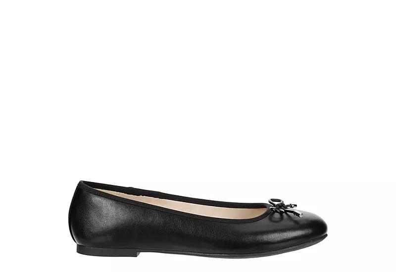 Xappeal Womens Cailin Flat Product Image