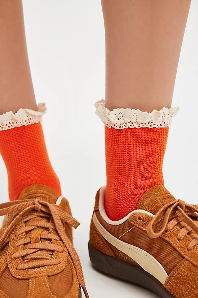 Beloved Waffle Knit Ankle Socks Product Image