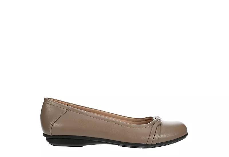 Lauren Blakwell Womens Eliana Flat Flats Shoes Product Image