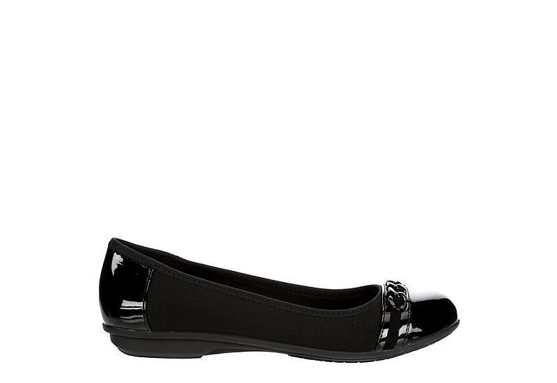 Xappeal Womens Faye Flat Flats Shoes Product Image