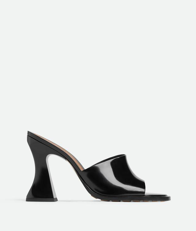 Women's Cha-Cha Mule in Black Product Image