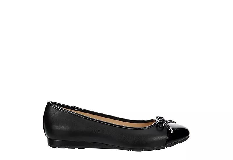 Lauren Blakwell Womens Dianna Flat Product Image