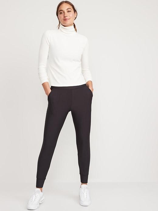 High-Waisted PowerSoft 7/8 Joggers Product Image