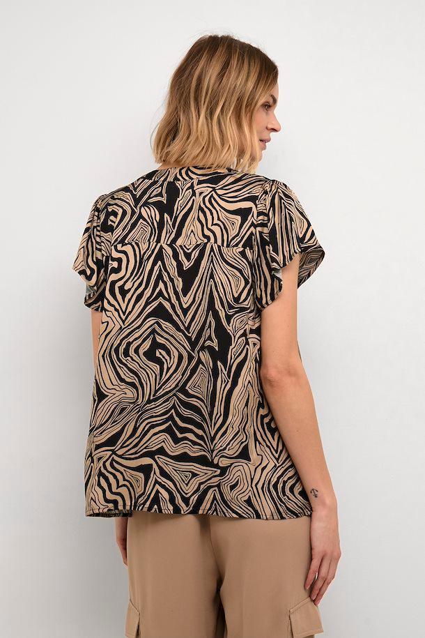 CUvilma Blouse Product Image