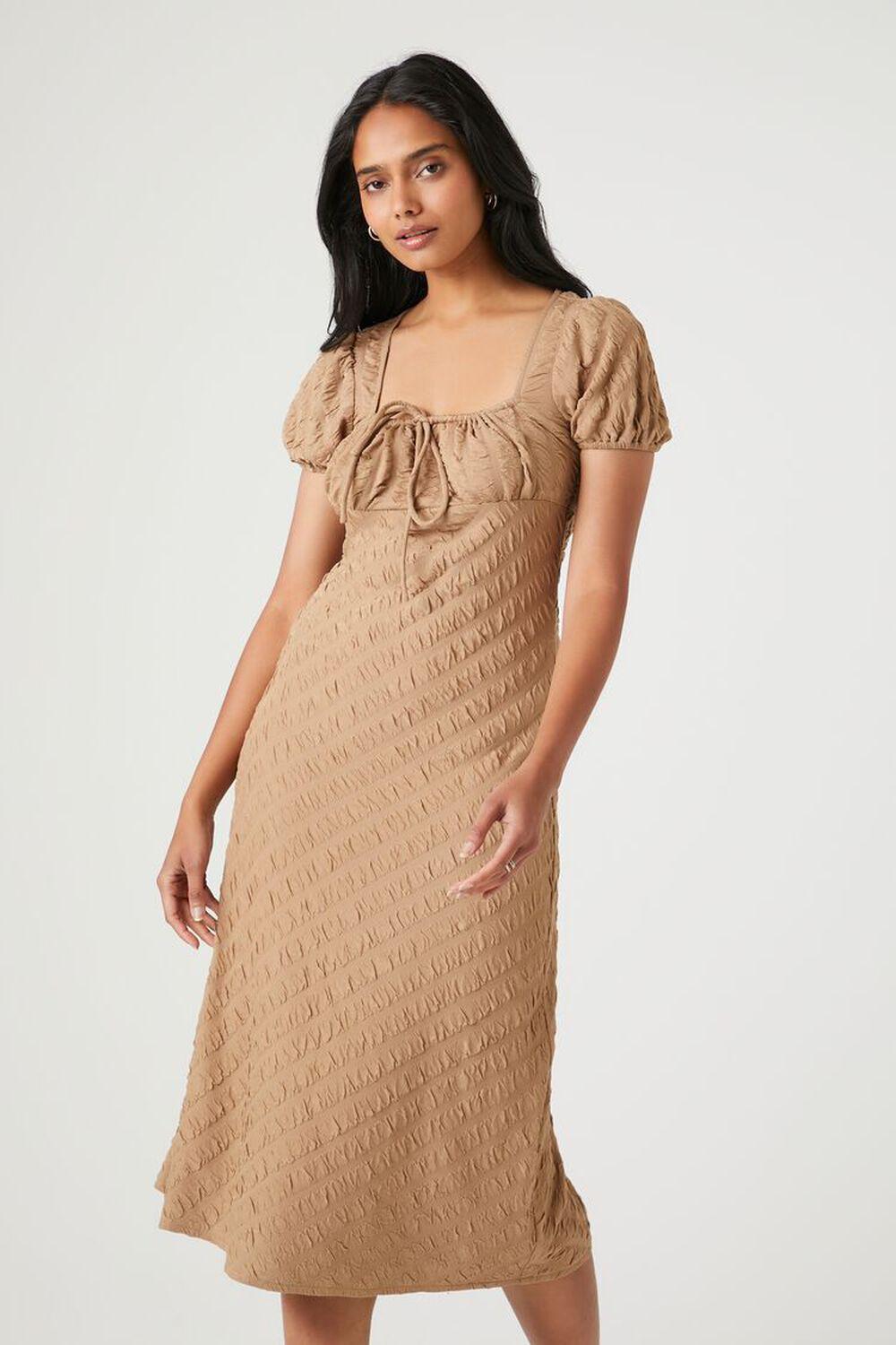 Textured Puff-Sleeve Midi Dress | Forever 21 Product Image