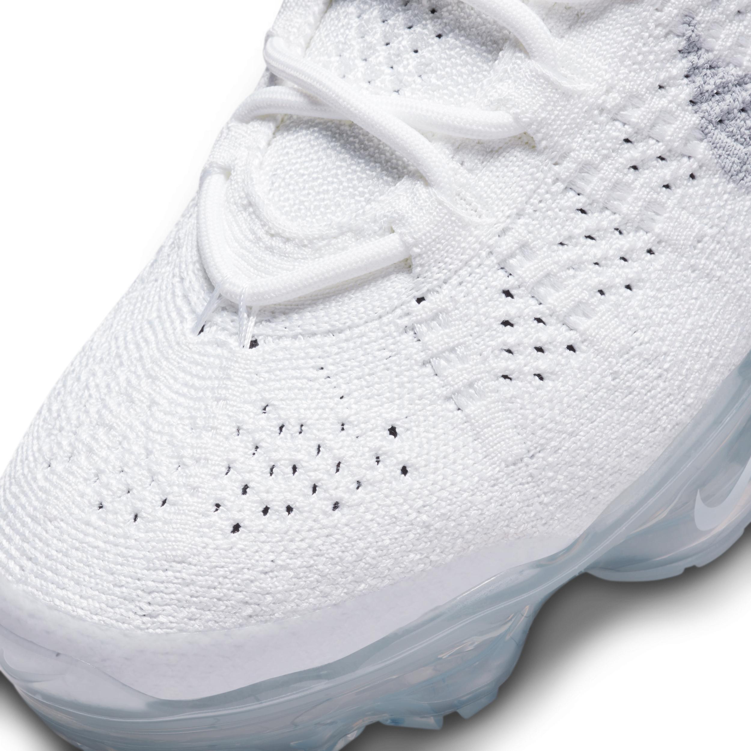 Nike Womens Nike Air Vapormax 2023 FX - Womens Running Shoes Product Image