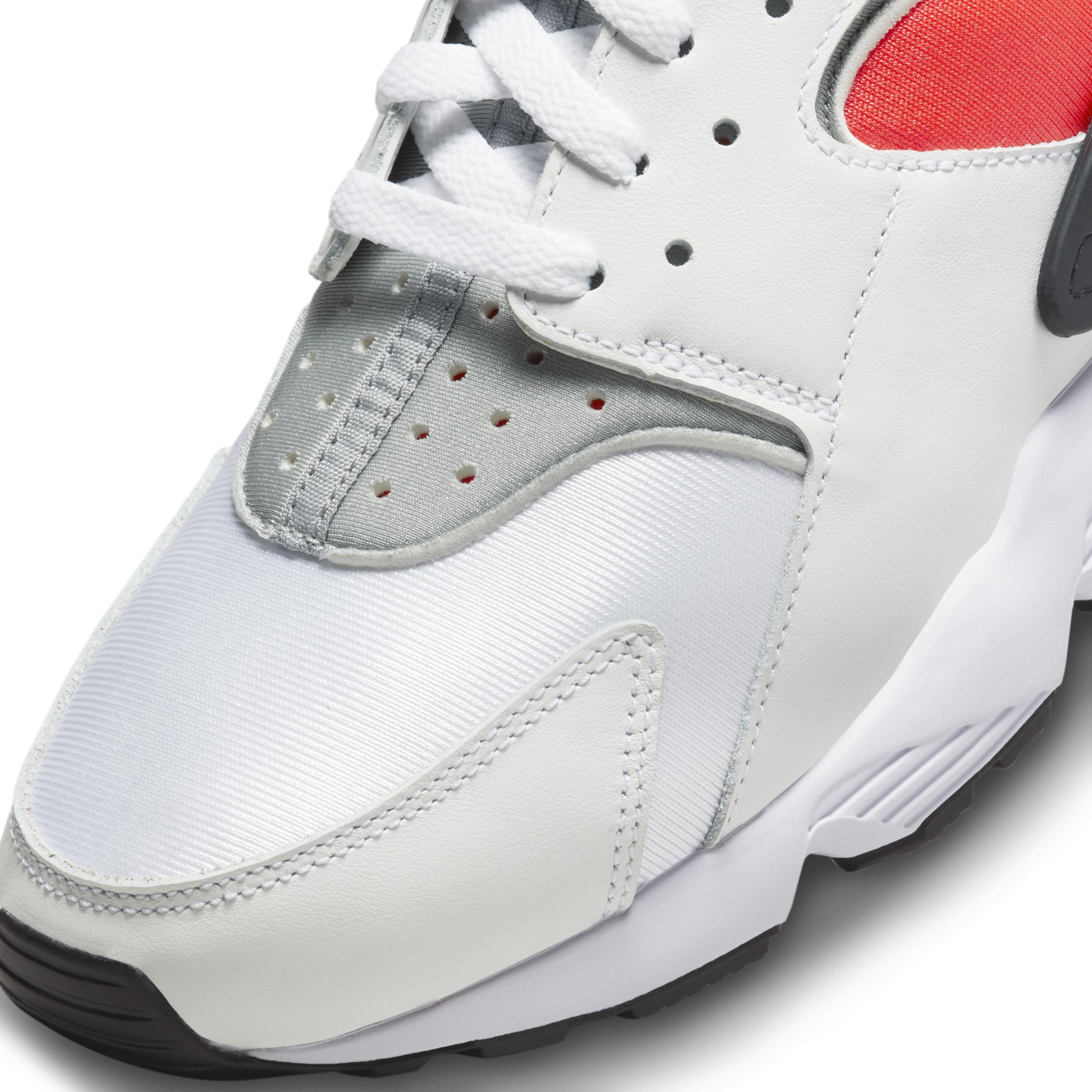 Nike Men's Air Huarache Shoes Product Image