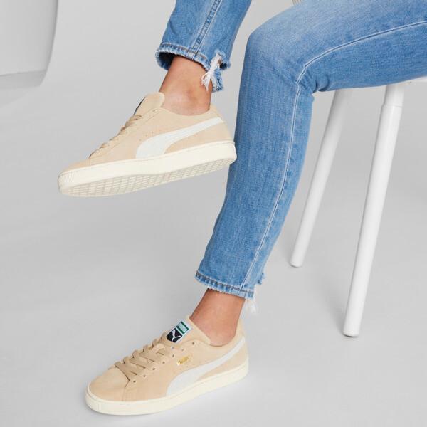 PUMA Suede Classic XXI Women's Sneakers in Granola/Warm White Product Image