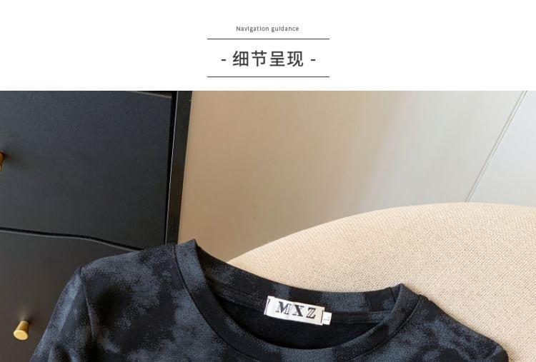 Long-Sleeve Crew Neck Tie Dye Lettering Applique Asymmetrical T-Shirt Product Image