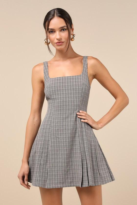 Charming Dynamic Brown Plaid Sleeveless Pleated Mini Dress Product Image