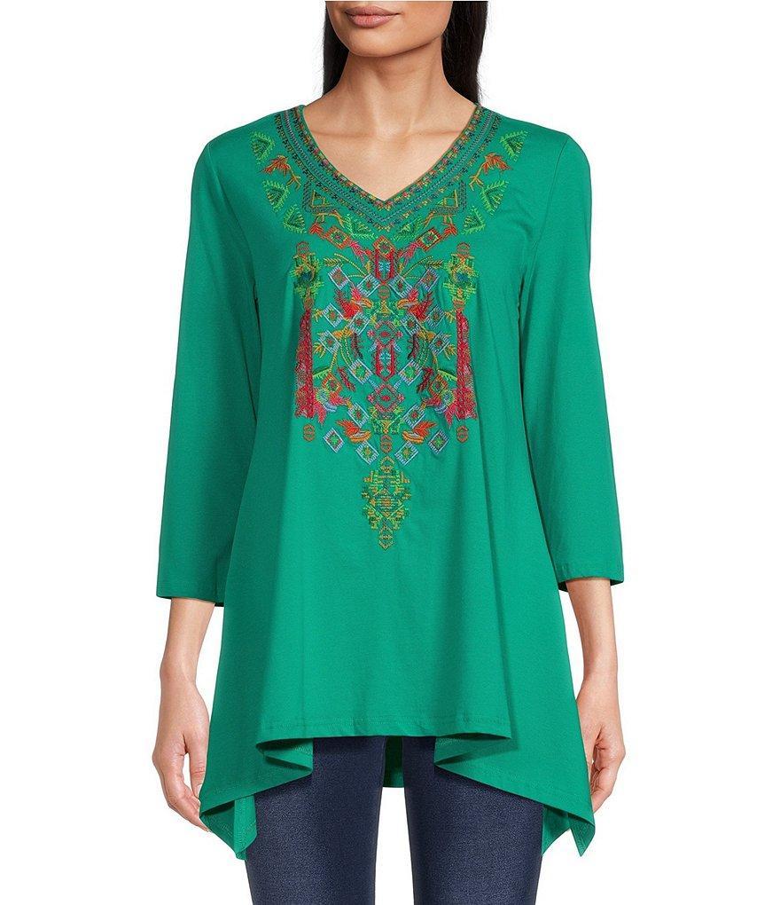 Calessa Embroidered V Neckline 3/4 Sleeve Tunic Product Image