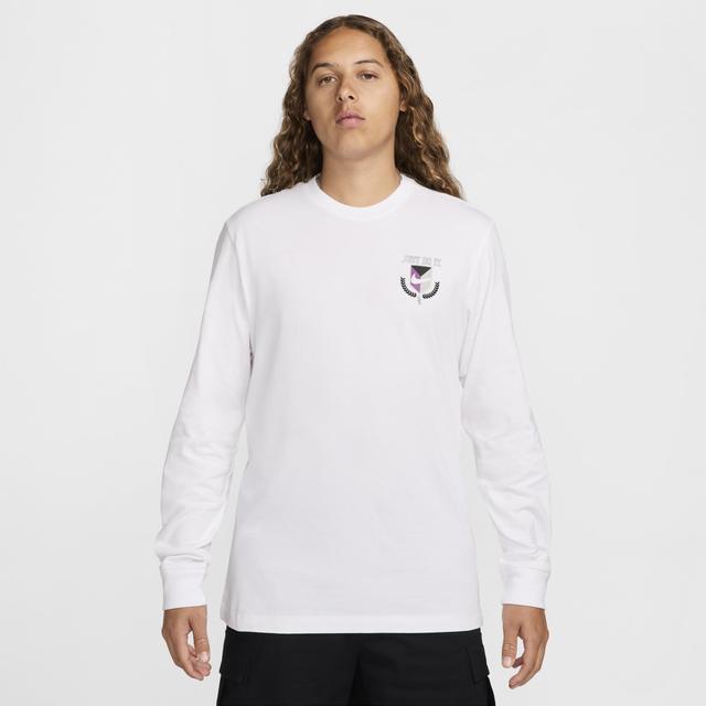 Nike Sportswear Men's Long-Sleeve T-Shirt Product Image