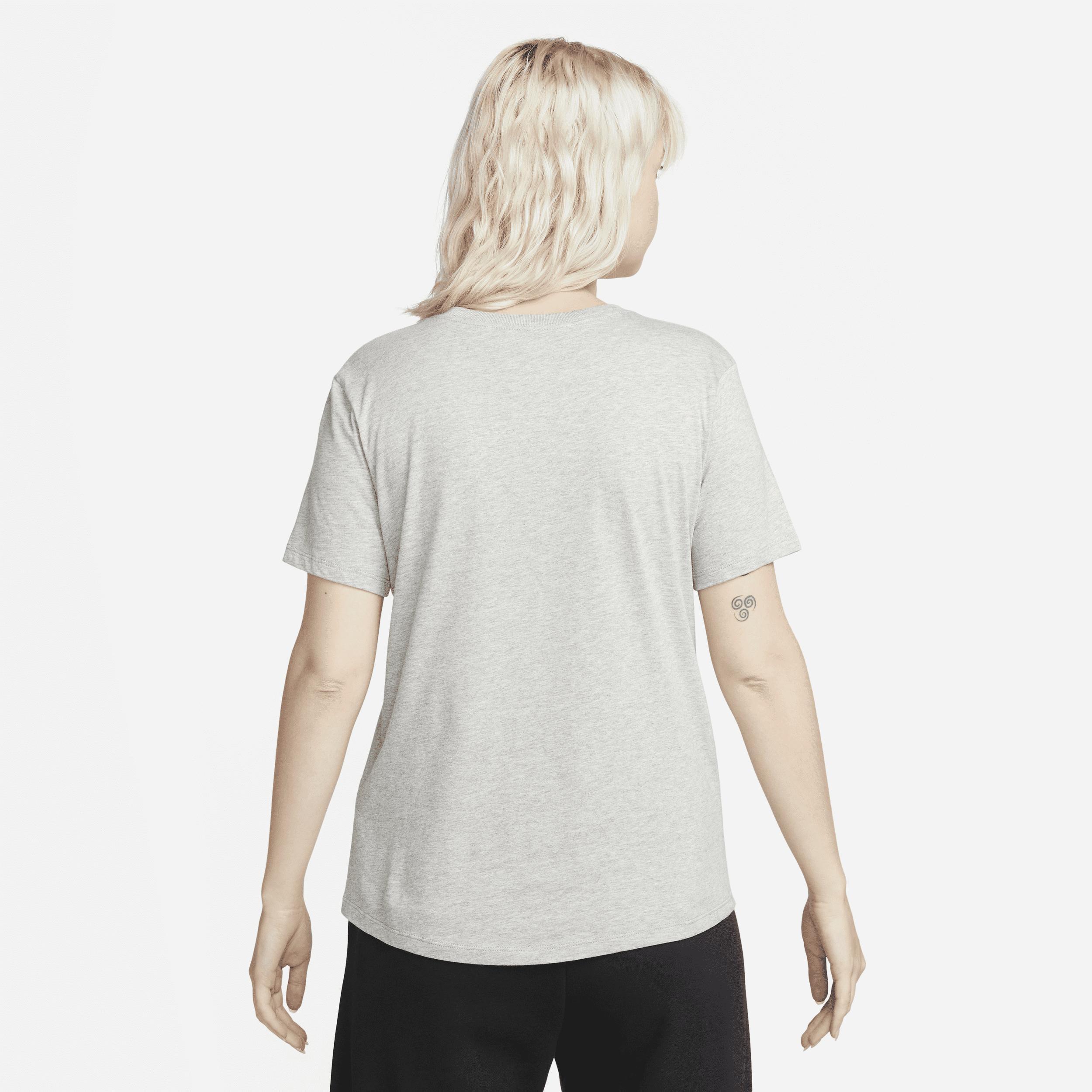 Women's Nike Sportswear Essentials Logo T-Shirt Product Image