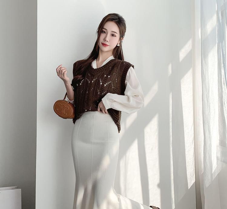 High Rise Plain Midi Mermaid Knit Skirt Product Image