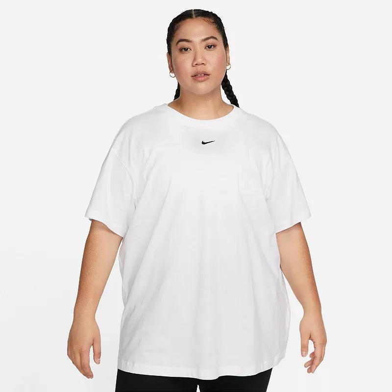 Women's Nike Sportswear Essential T-Shirt (Plus Size) Product Image