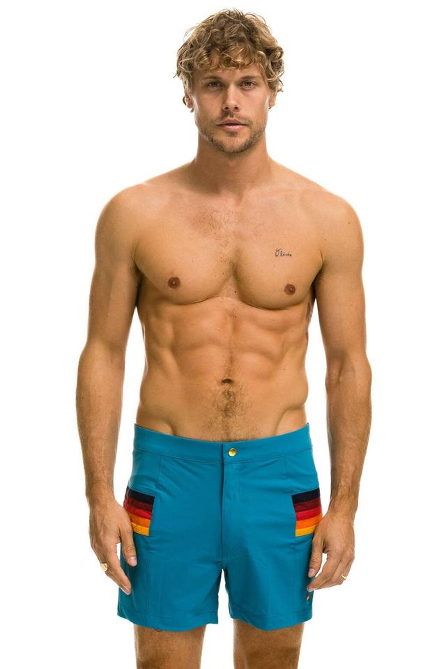 MEN'S HORIZONTAL 5 STRIPE FLEX SHORTS - ANTIGUA Male Product Image