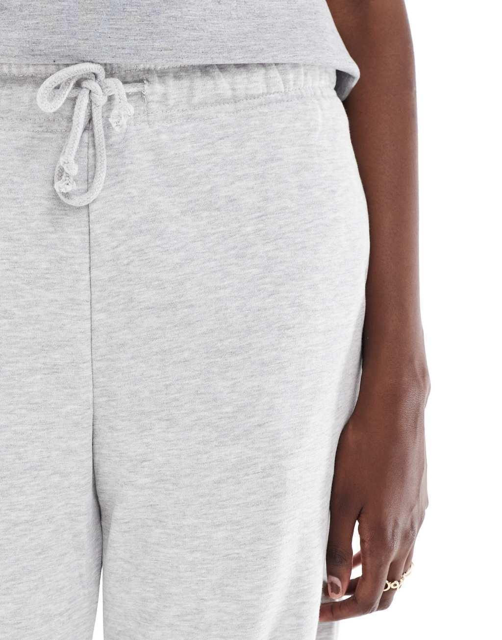 Stradivarius Tall wide leg sweatpants in gray product image