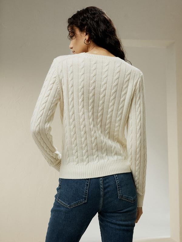 Classic Cable Knit Sweater with Ribbed Edges Product Image