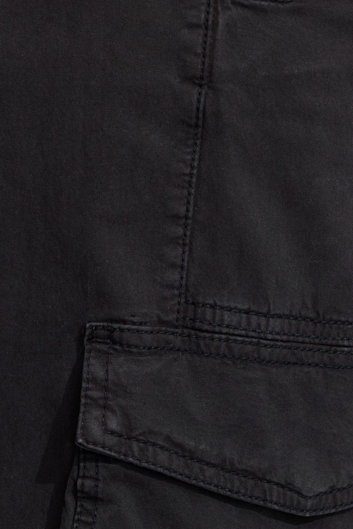 Remi Straight Cargo Pant Product Image