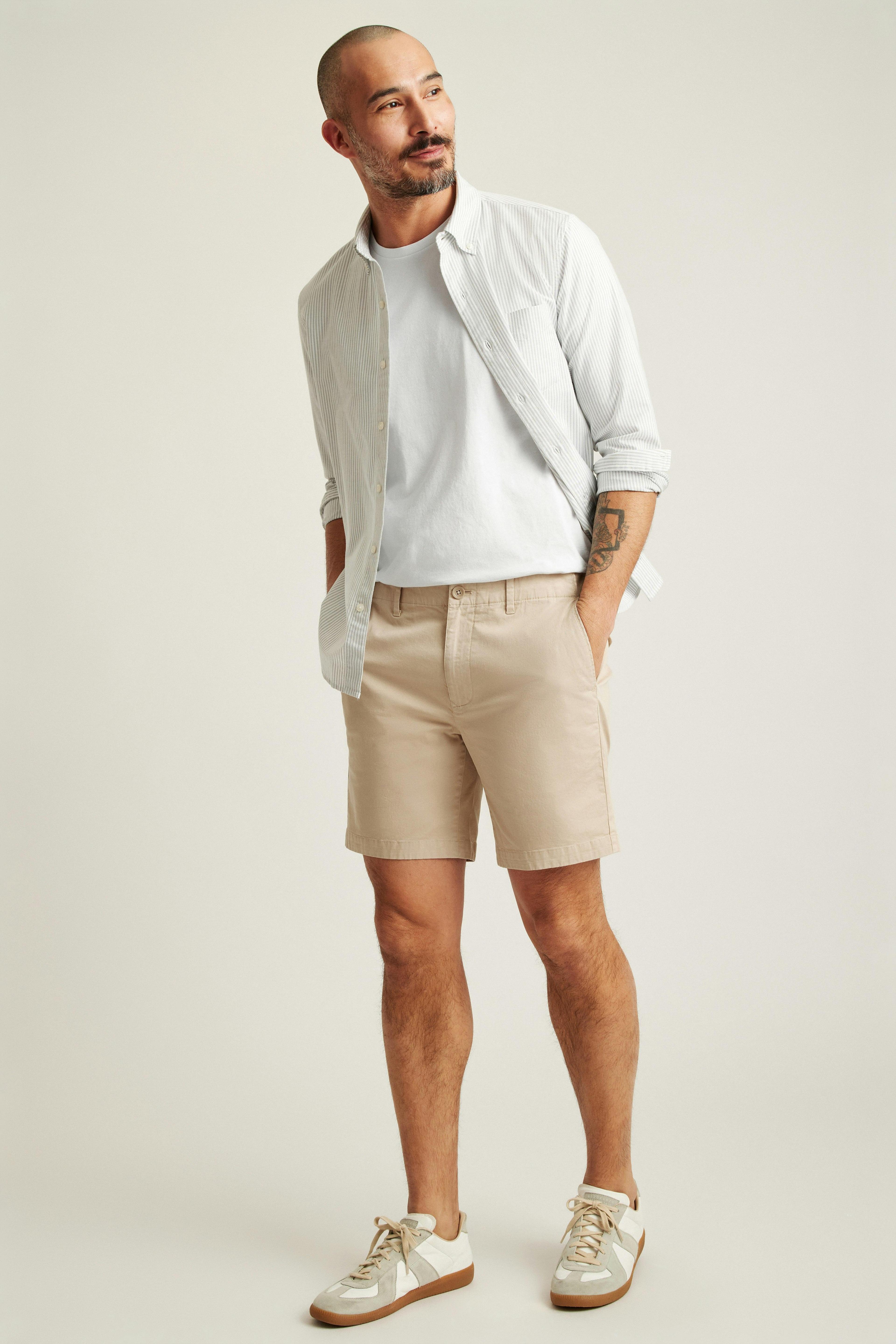 Lightweight Chino Short Product Image