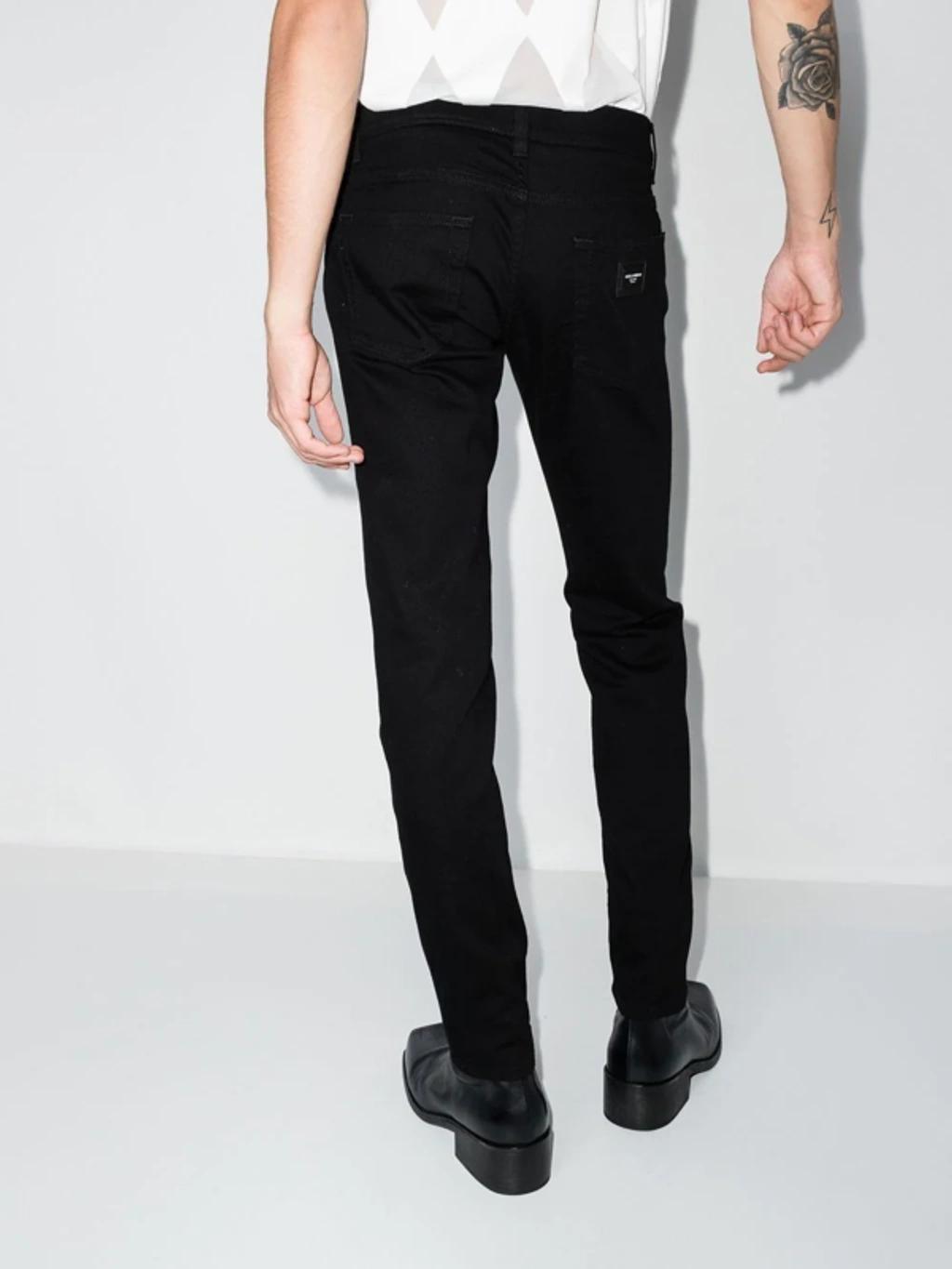 Logo-patch Slim-fit Jeans In Schwarz Product Image