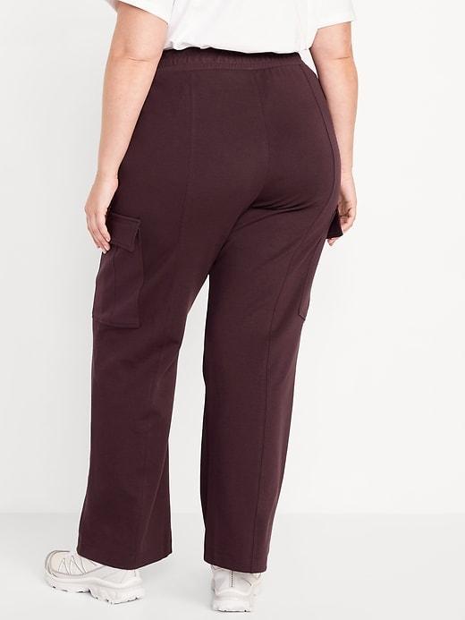 High-Waisted Dynamic Fleece Cargo Pants Product Image