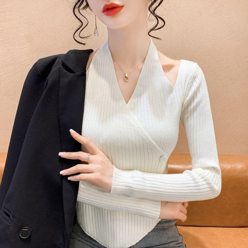 Long-Sleeve Halter V-Neck Plain Asymmetrical Buttoned Slim Fit Crop Knit Top Product Image