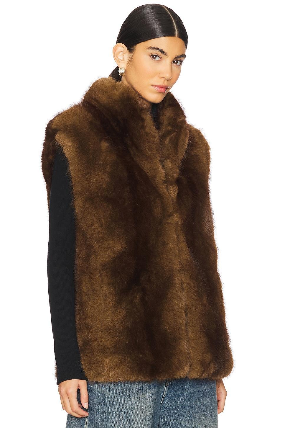 Laila Mink Vest Apparis Product Image