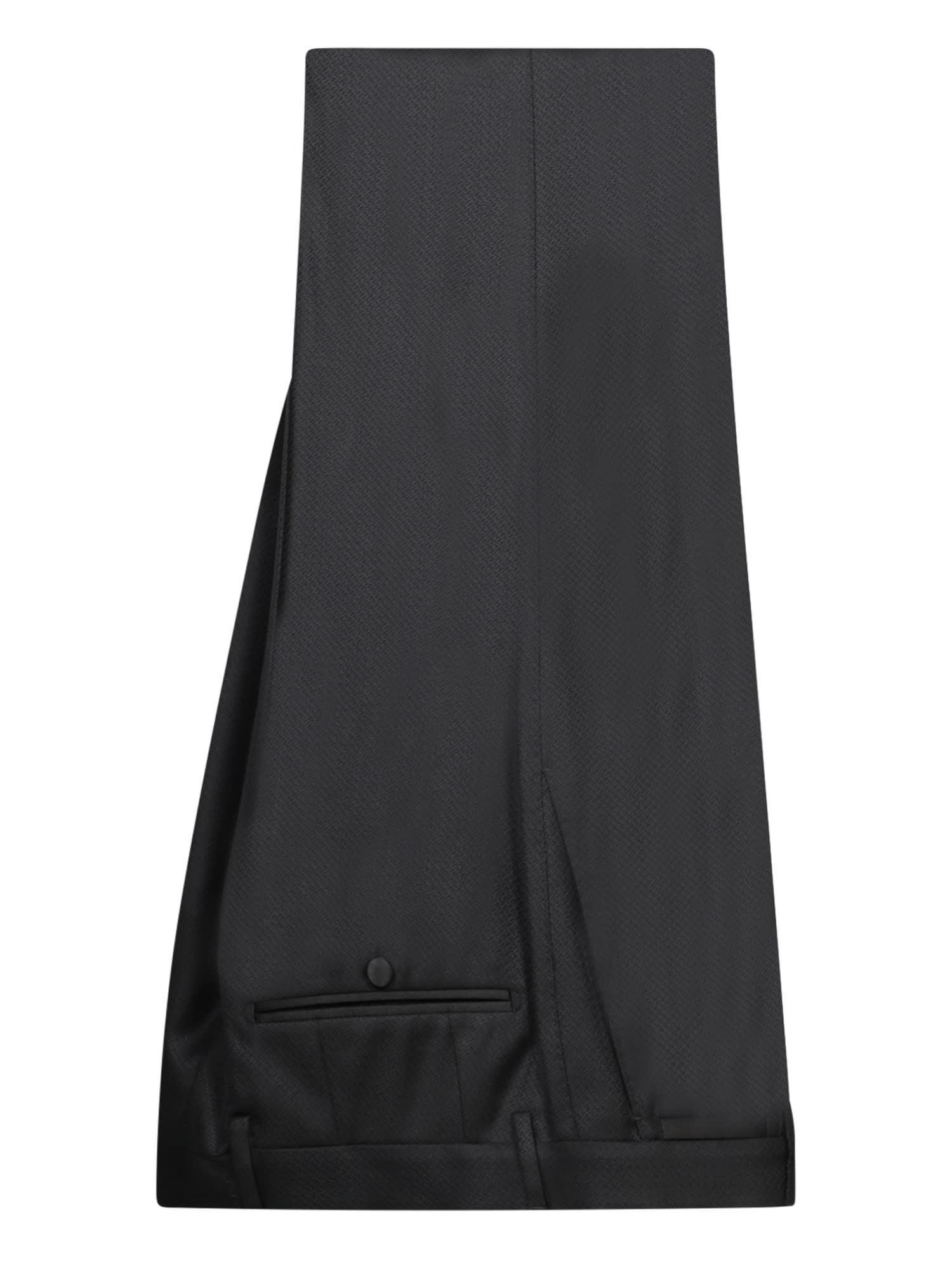 Traveller Martini Black Suit Product Image