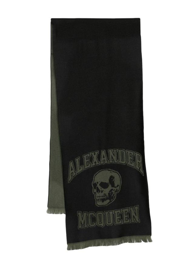 Logo-jacquard Wool Scarf In Black Product Image