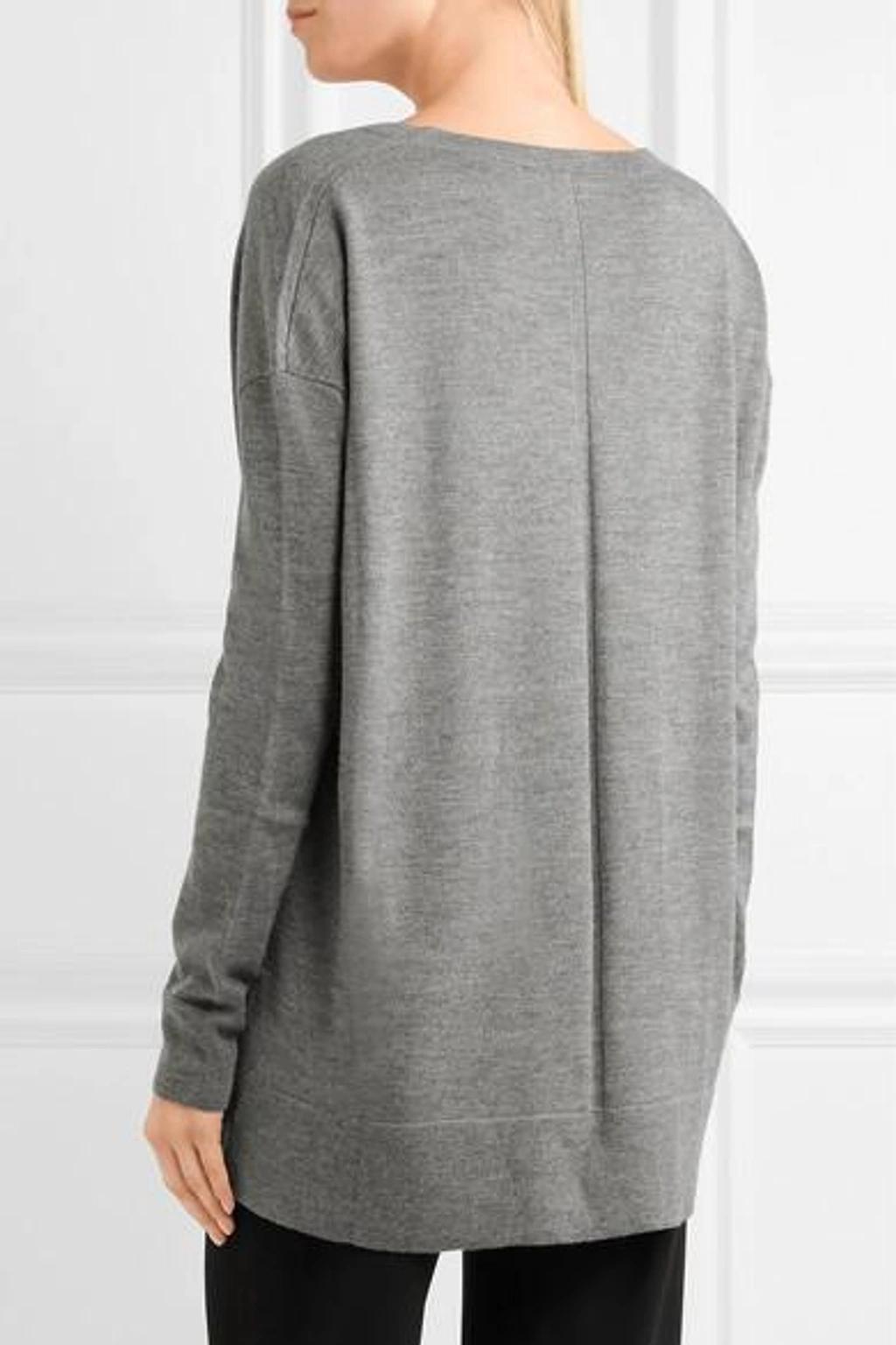 THE ROW Amherst Oversized Cashmere And Silk-blend Sweater In Black Product Image