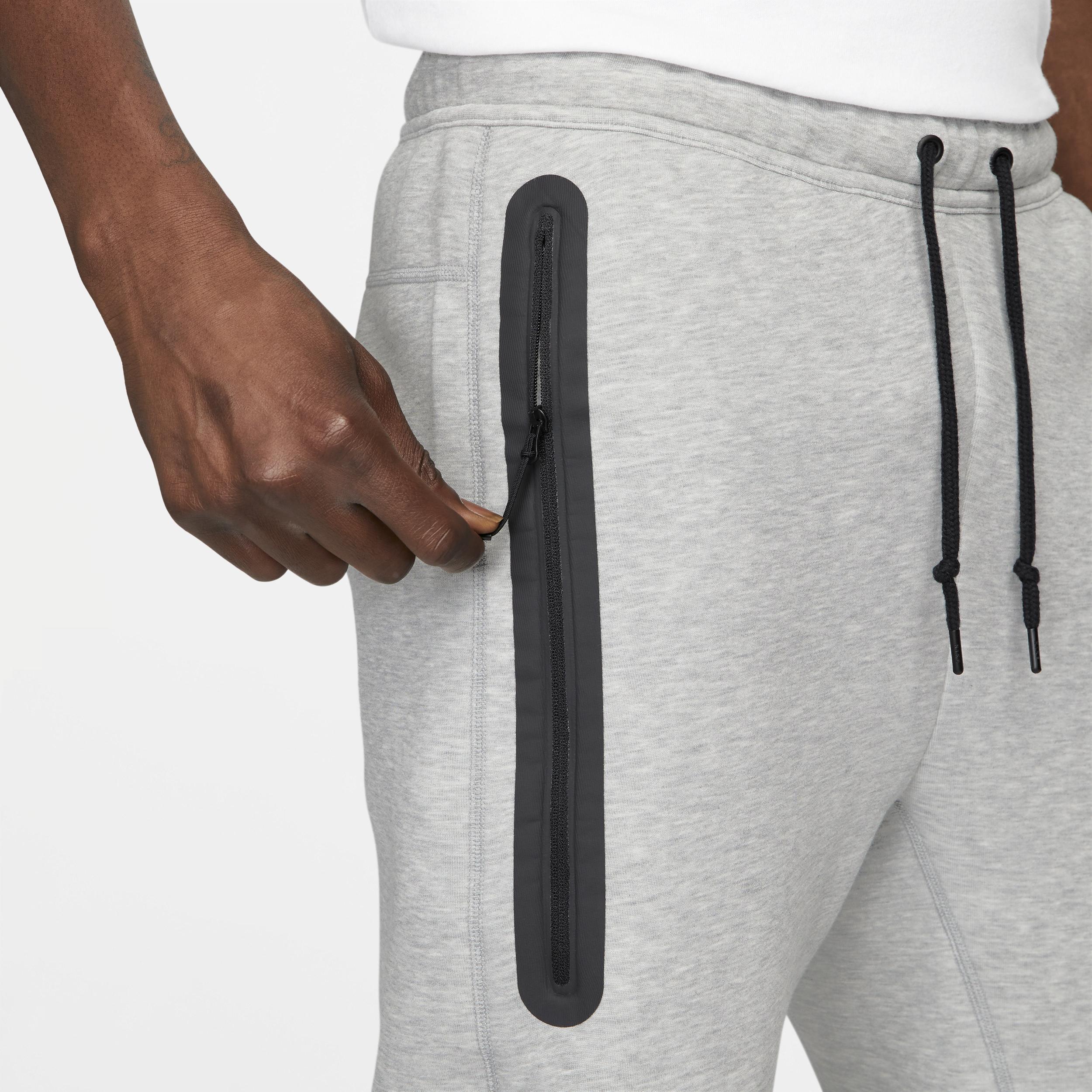 Nike Tech Fleece Joggers Product Image