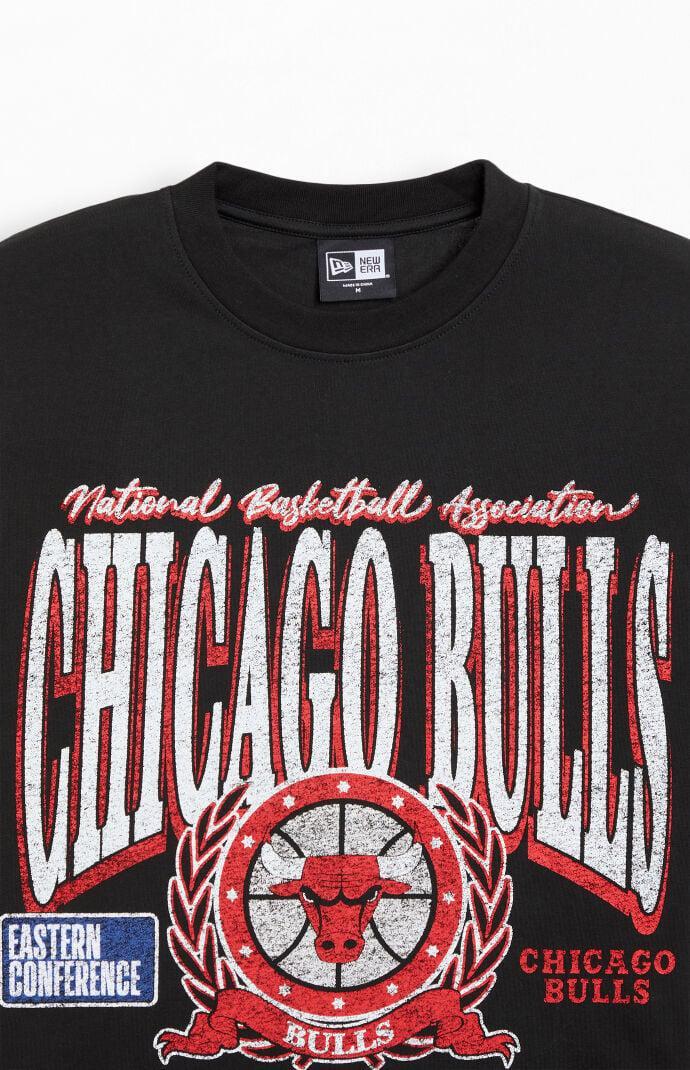 New Era Men's Chicago Bulls Oversized T-Shirt Product Image