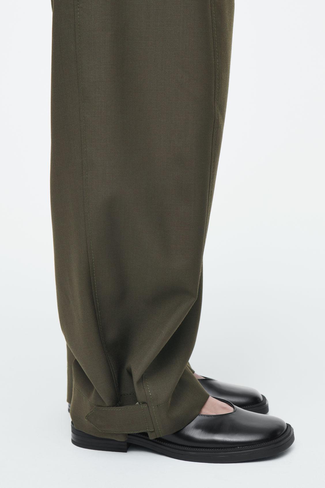 WOOL BARREL-LEG UTILITY TROUSERS Product Image